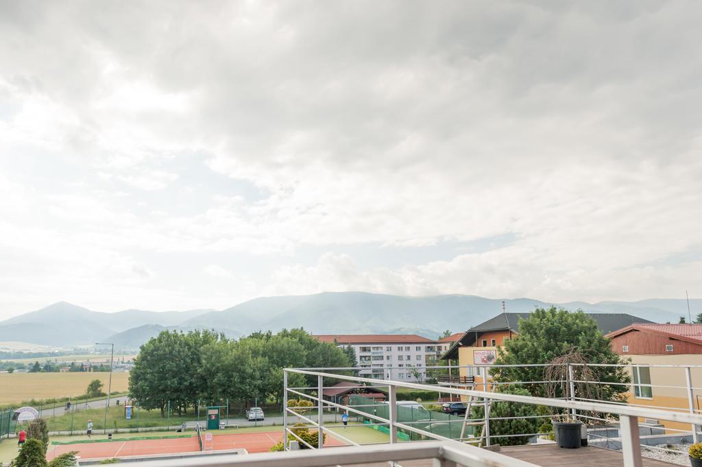 Penzion Ladoven Skvela Kuchyna A Rodinna Atmosfera Martin Extérieur photo